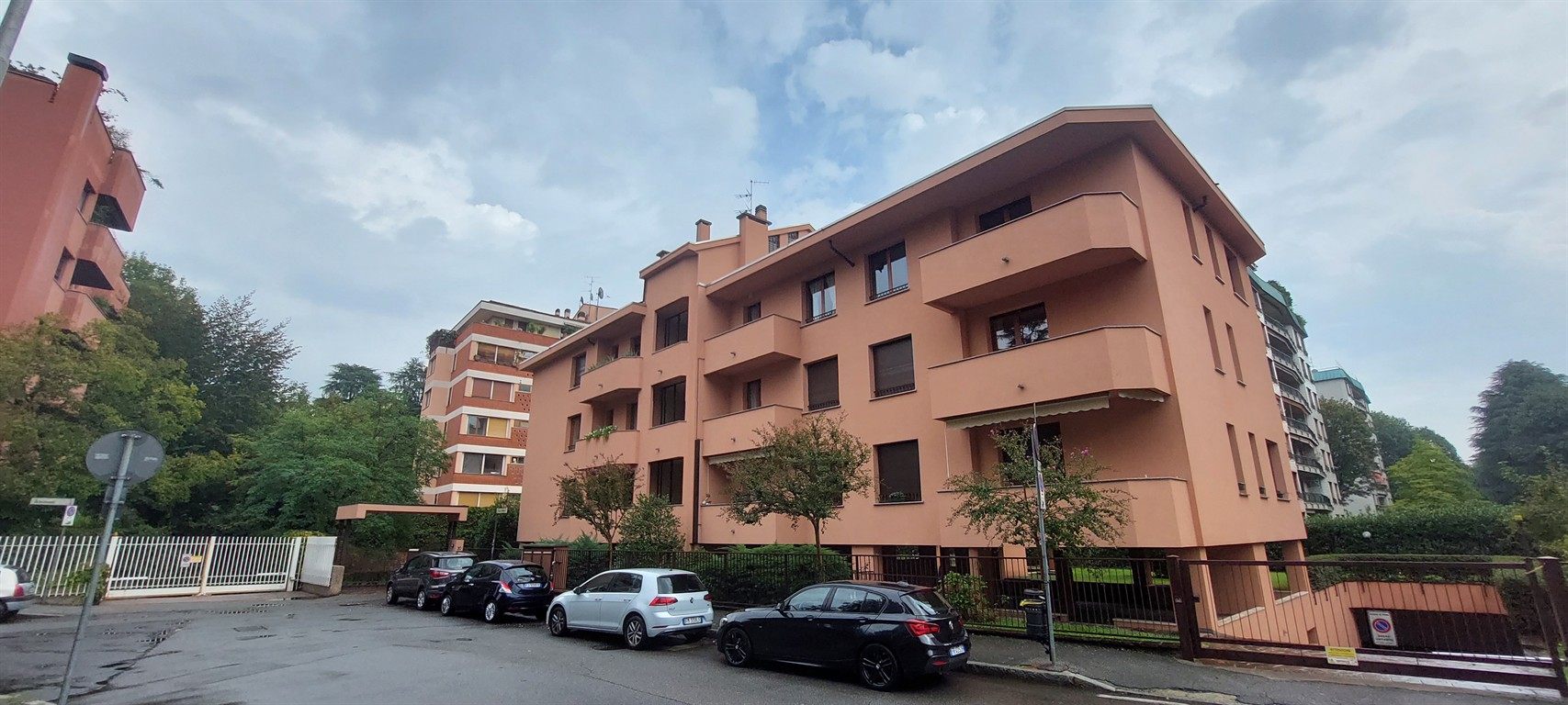MONZA Parco - spazioso bilocale in affitto